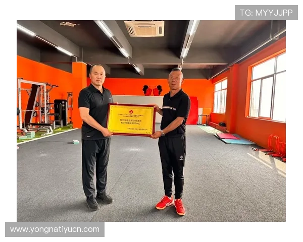 顶盛体育携手多家高校打造青少年体育培训新平台推动校园体育全面发展